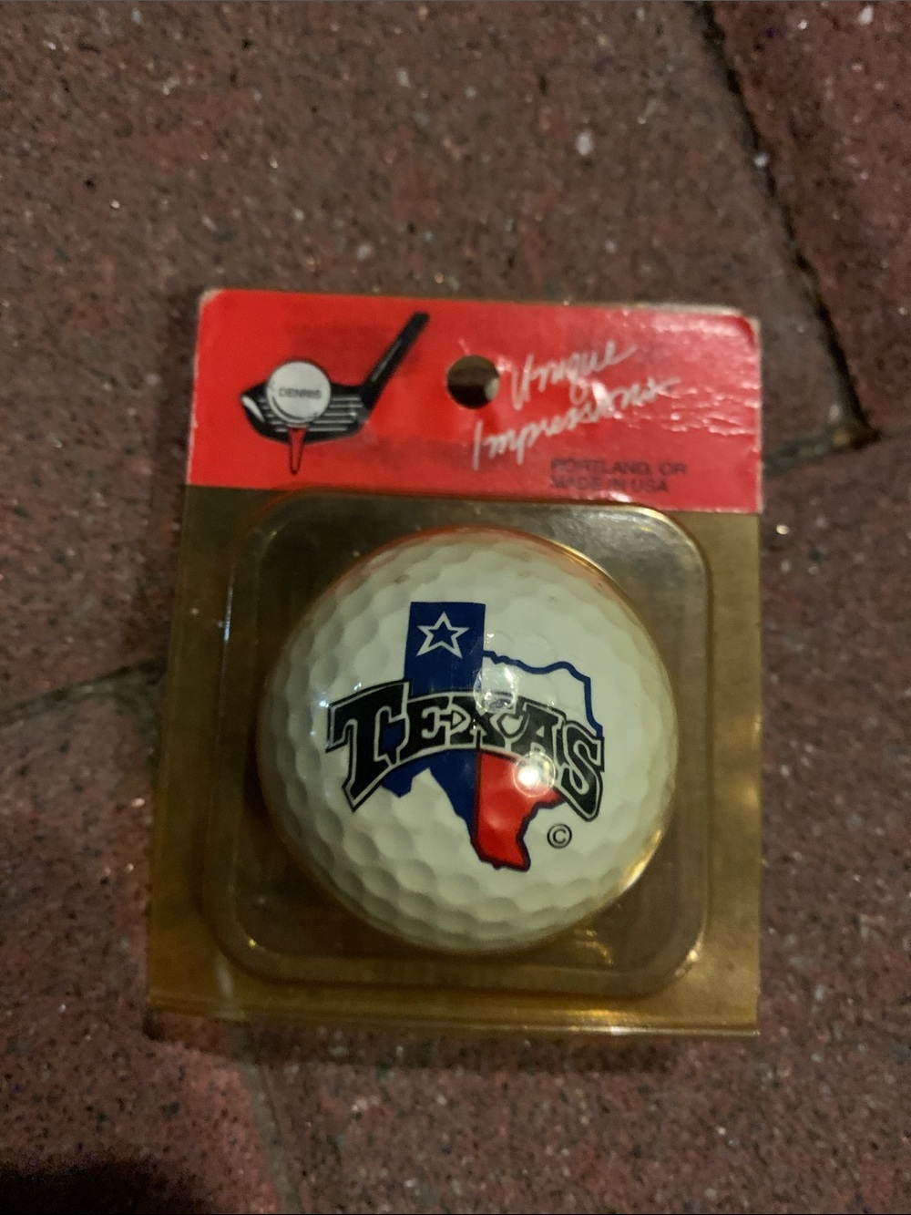 🆕- Vintage White Golf Ball With Texas Logo By Unique Impressions